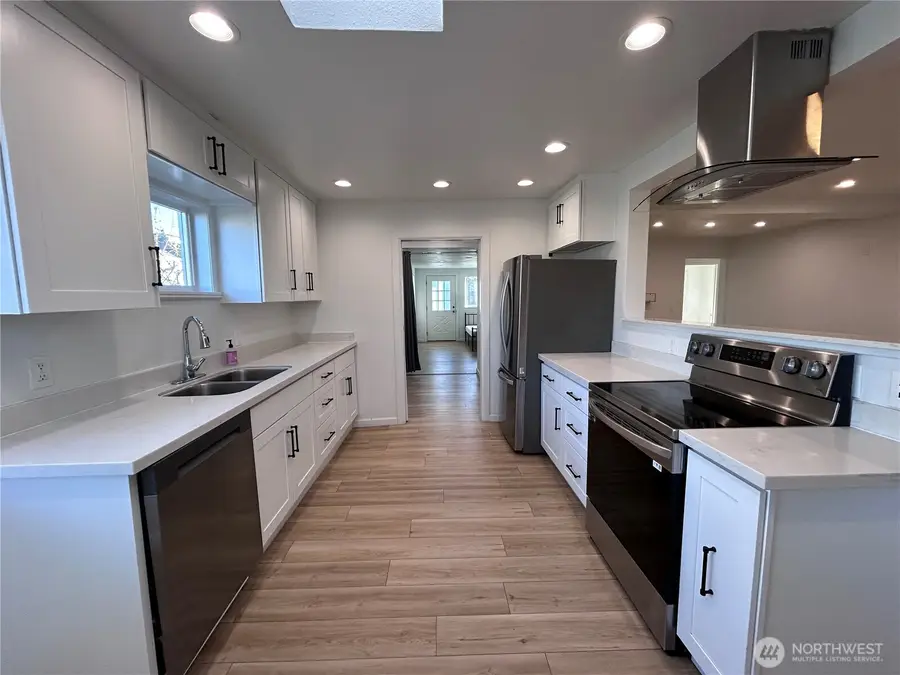 7005 S Junett Street, Tacoma, WA 98409 - Image #3