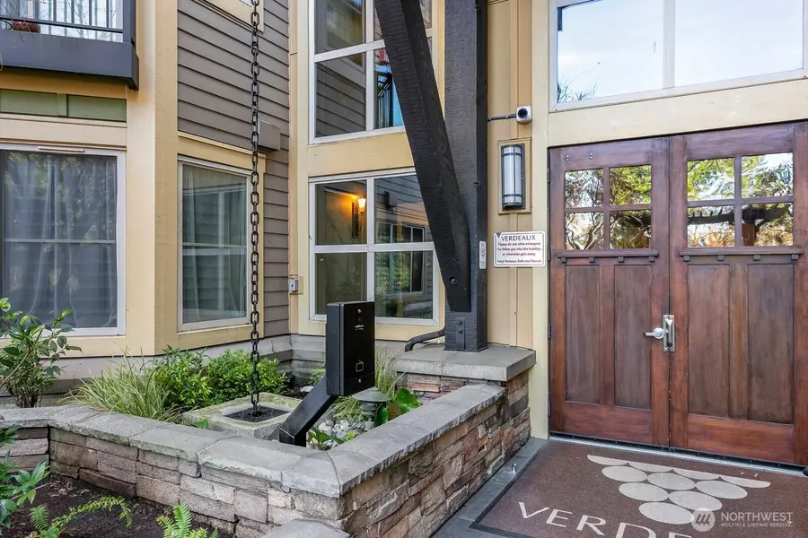 15730 116th Avenue Ne #107, Bothell, WA 98011 - Image #2