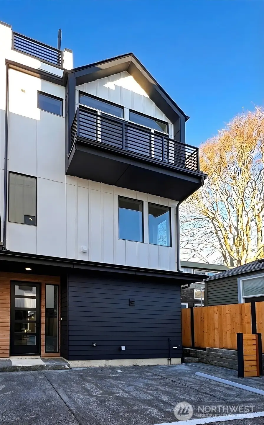 840 NW 50th Street, Seattle, WA 98107 - Image #2