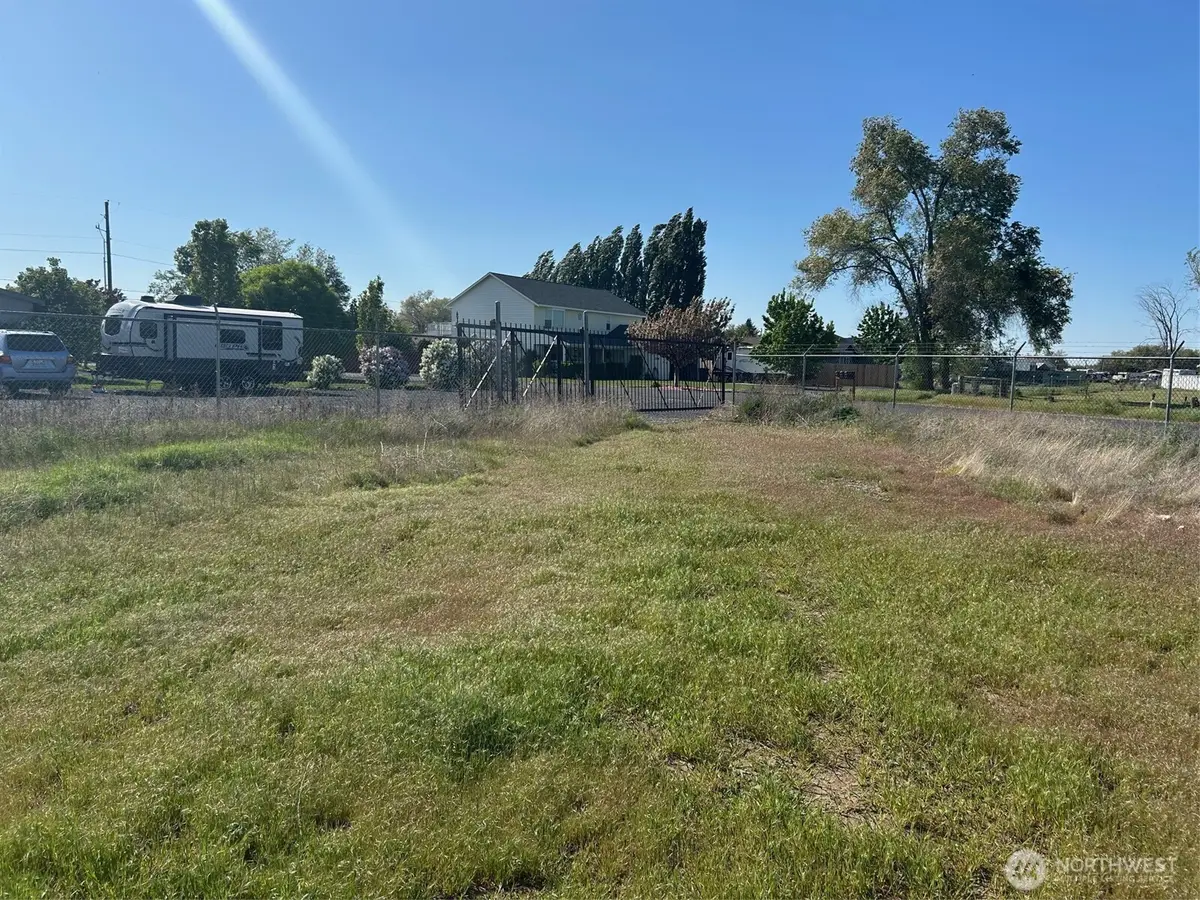 7895 Brunch Road Ne, Moses Lake, WA 98837 - Image #1
