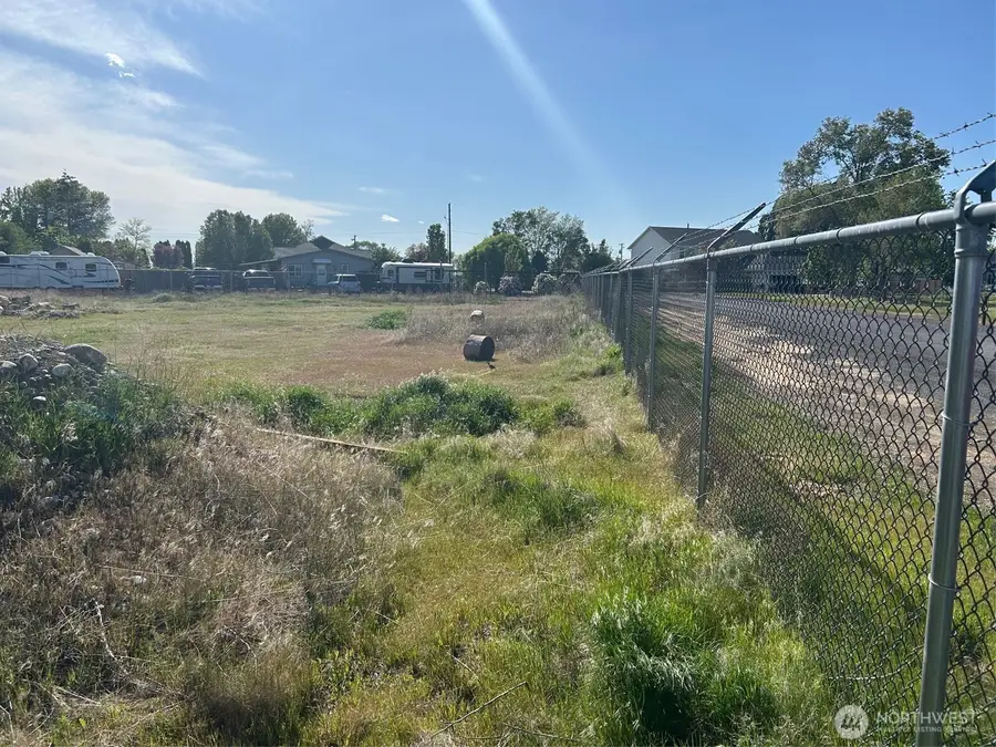 7895 Brunch Road Ne, Moses Lake, WA 98837 - Image #2