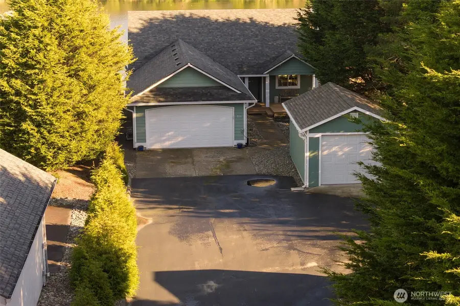 598 Mount Olympus Avenue Se, Ocean Shores, WA 98569 - Image #2