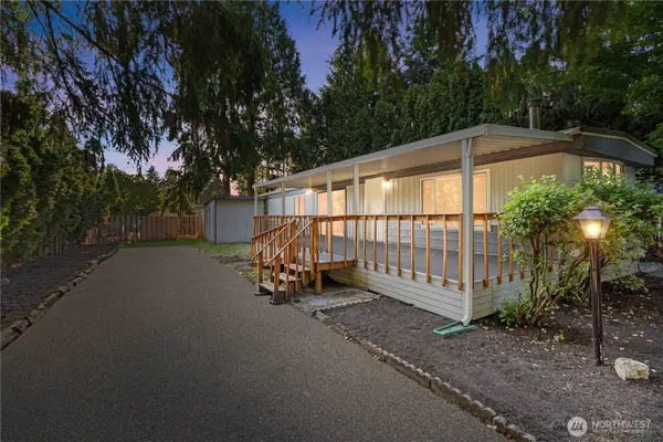 800 29 Th Street Se #G-12, Auburn, WA 98002