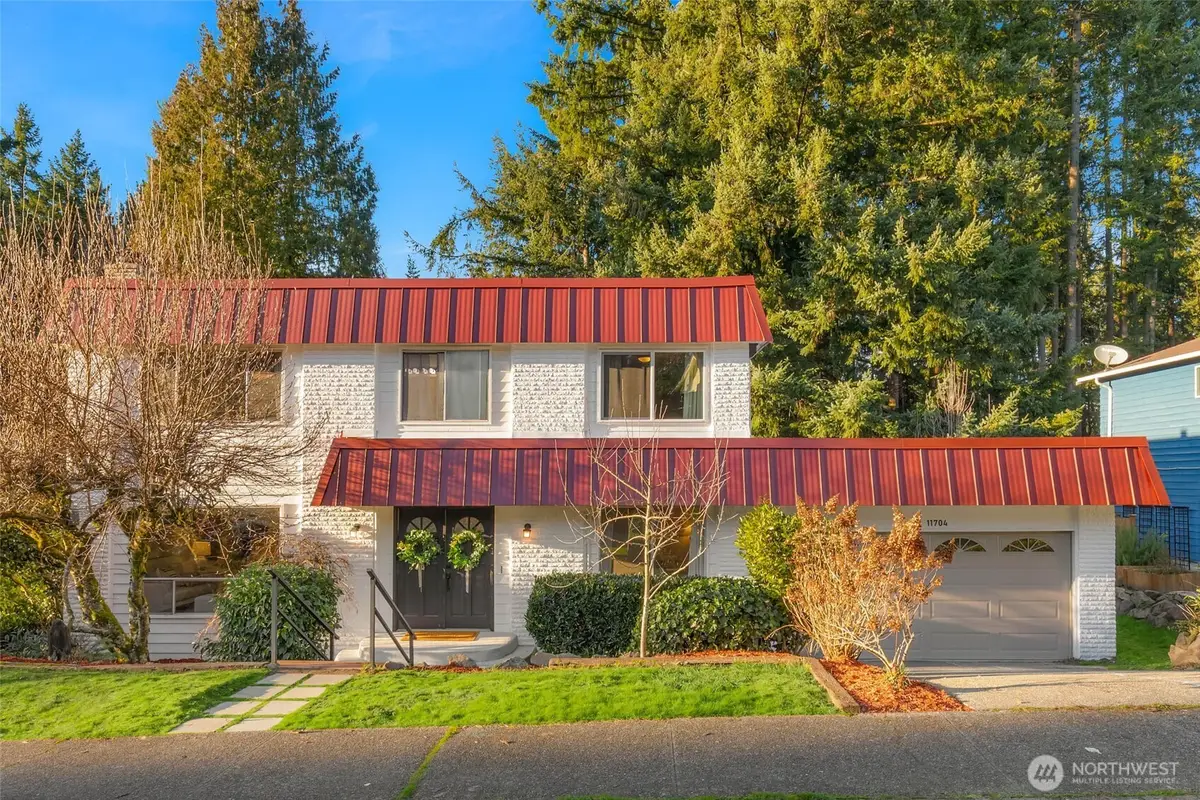 11704 NE 145th Street, Kirkland, WA 98034 - Image #1