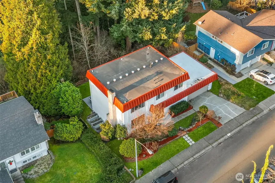 11704 NE 145th Street, Kirkland, WA 98034 - Image #3