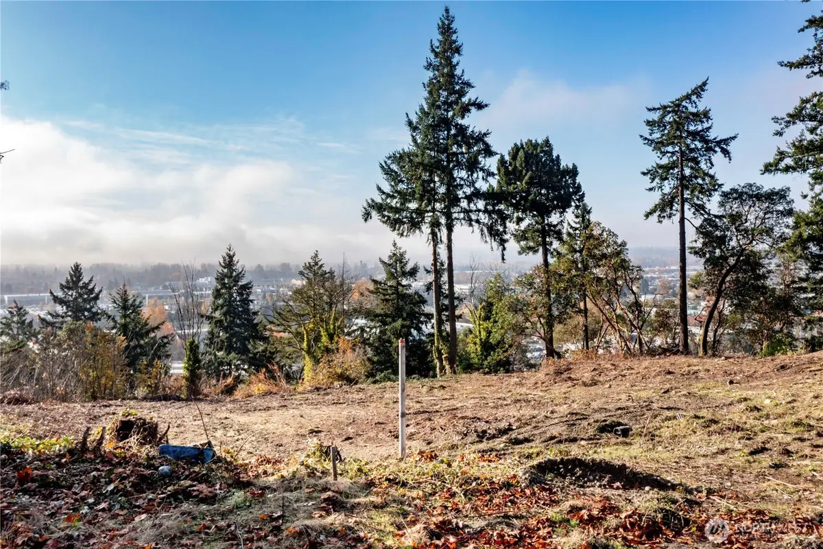 916 64th Avenue E #B, Fife Heights, WA 98404 - Image #1