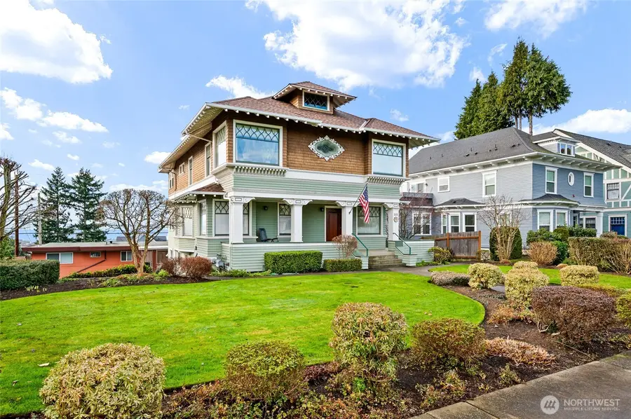2112 Rucker Avenue #6, Everett, WA 98201 - Image #2