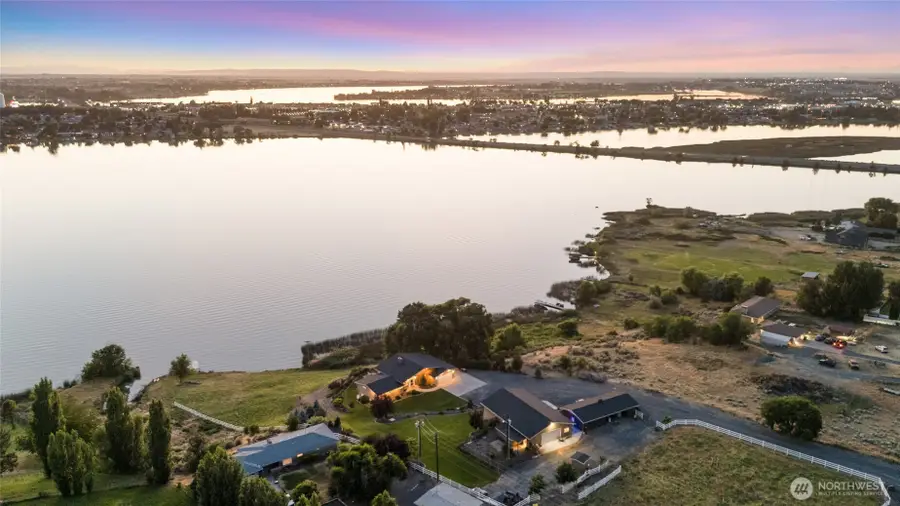 576 NE Easy Street, Moses Lake, WA 98837 - Image #2