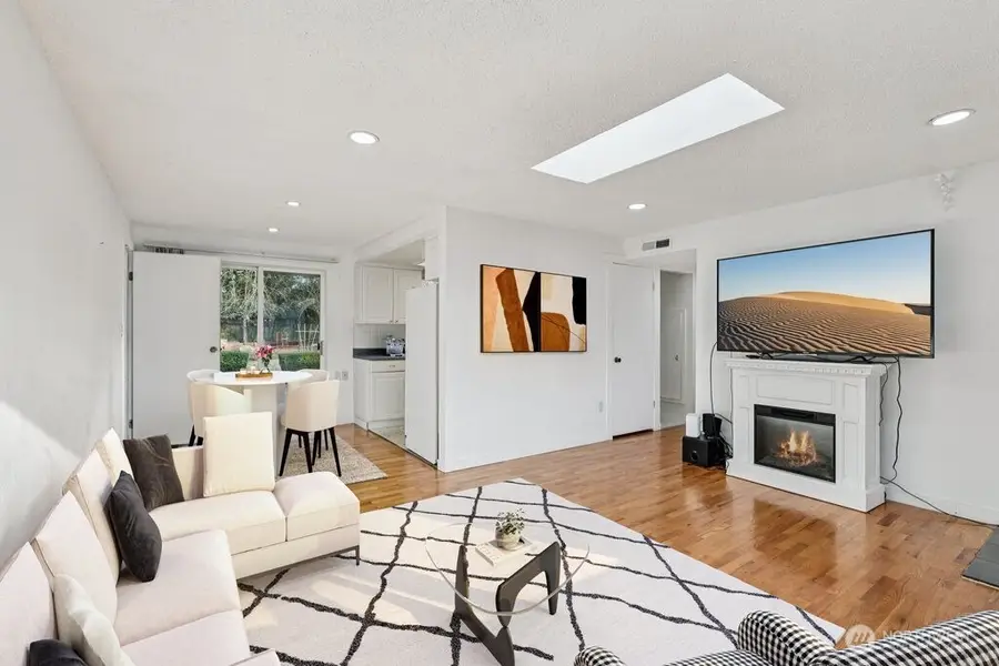 2434 SW 328th Street, Federal Way, WA 98023 - Image #2