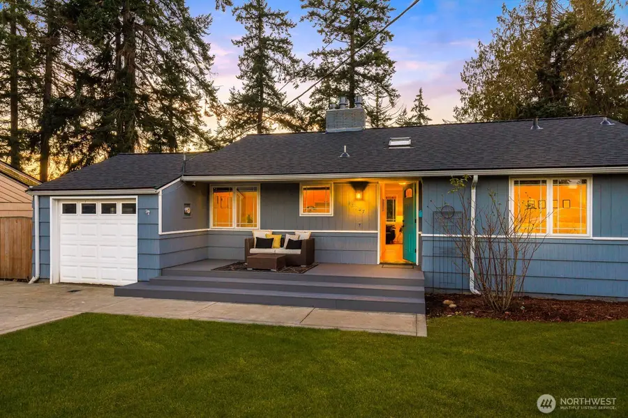 15727 2nd Ave Nw, Shoreline, WA 98177 - Image #2