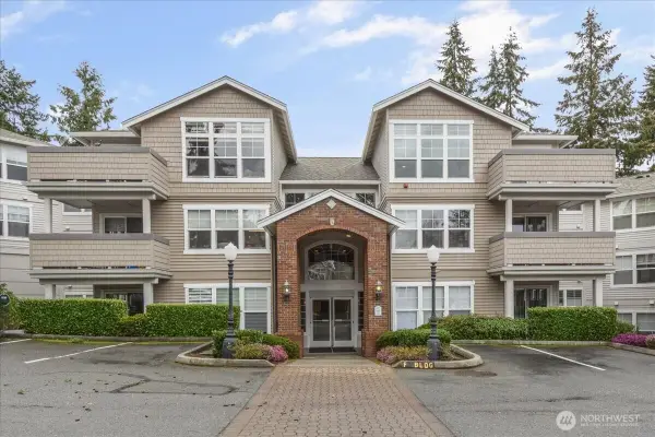 8500 Main Street #F212, Edmonds, WA 98026