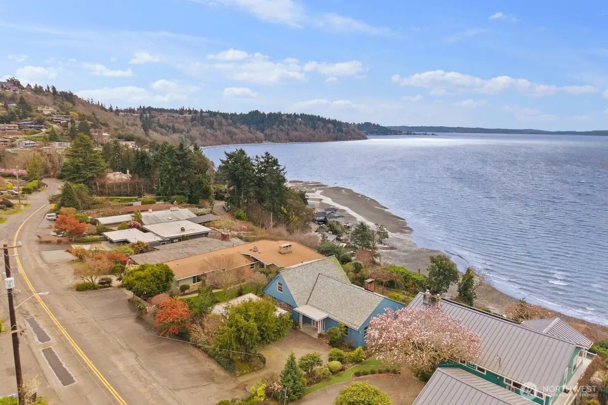 12249 Shorewood Drive Sw, Burien, WA 98146 - #1