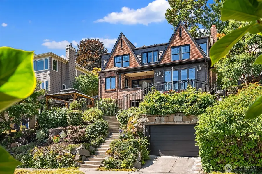 3220 Sierra Drive S, Seattle, WA 98144 - #3