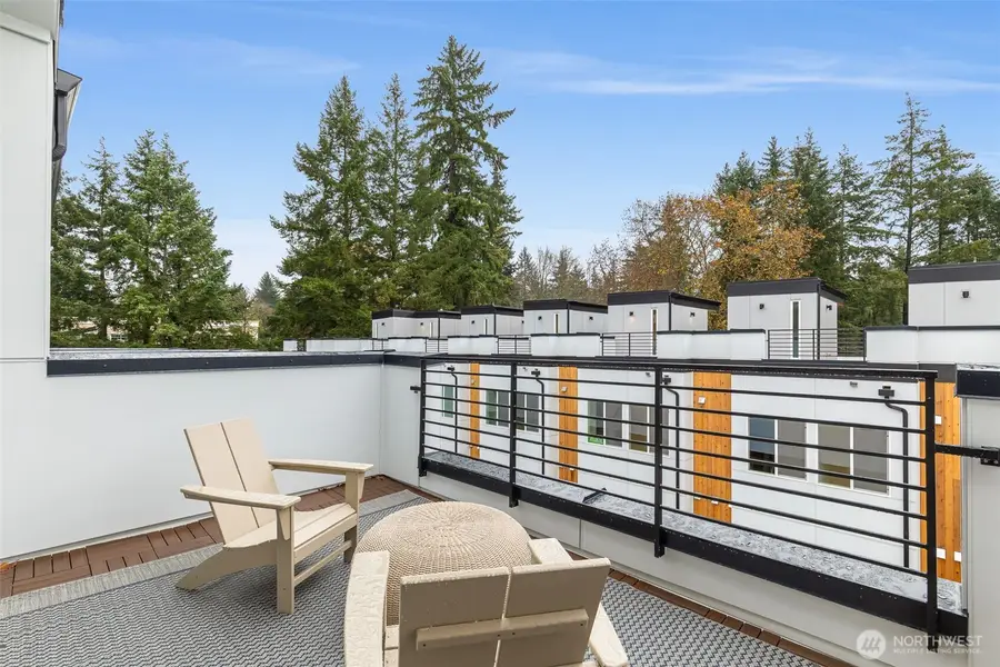 1126 129th Court Ne, Bellevue, WA 98005 - Image #2