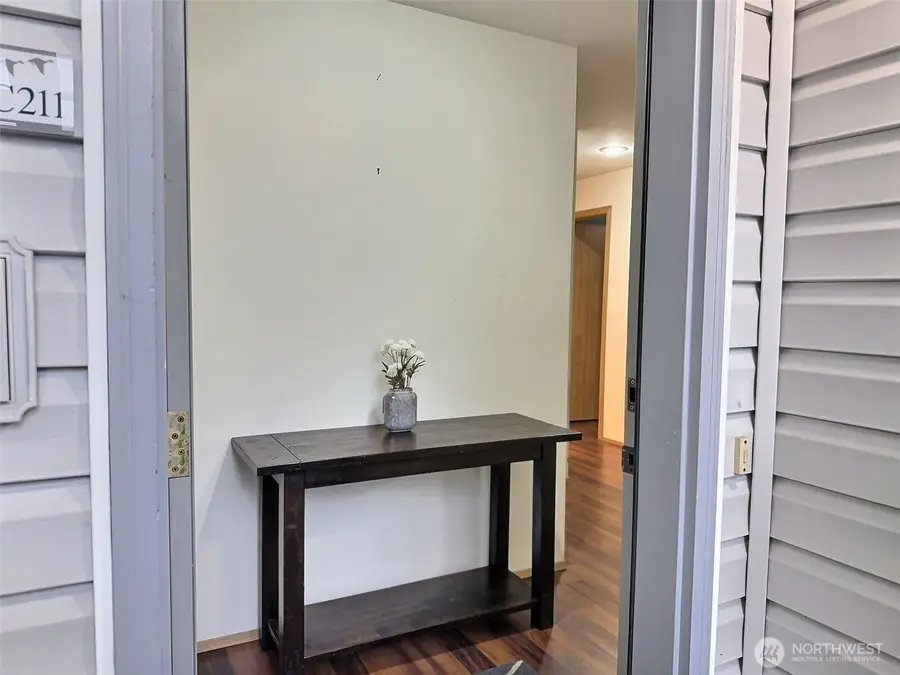 11325 19th Avenue Se #C-211, Everett, WA 98208 - Image #2