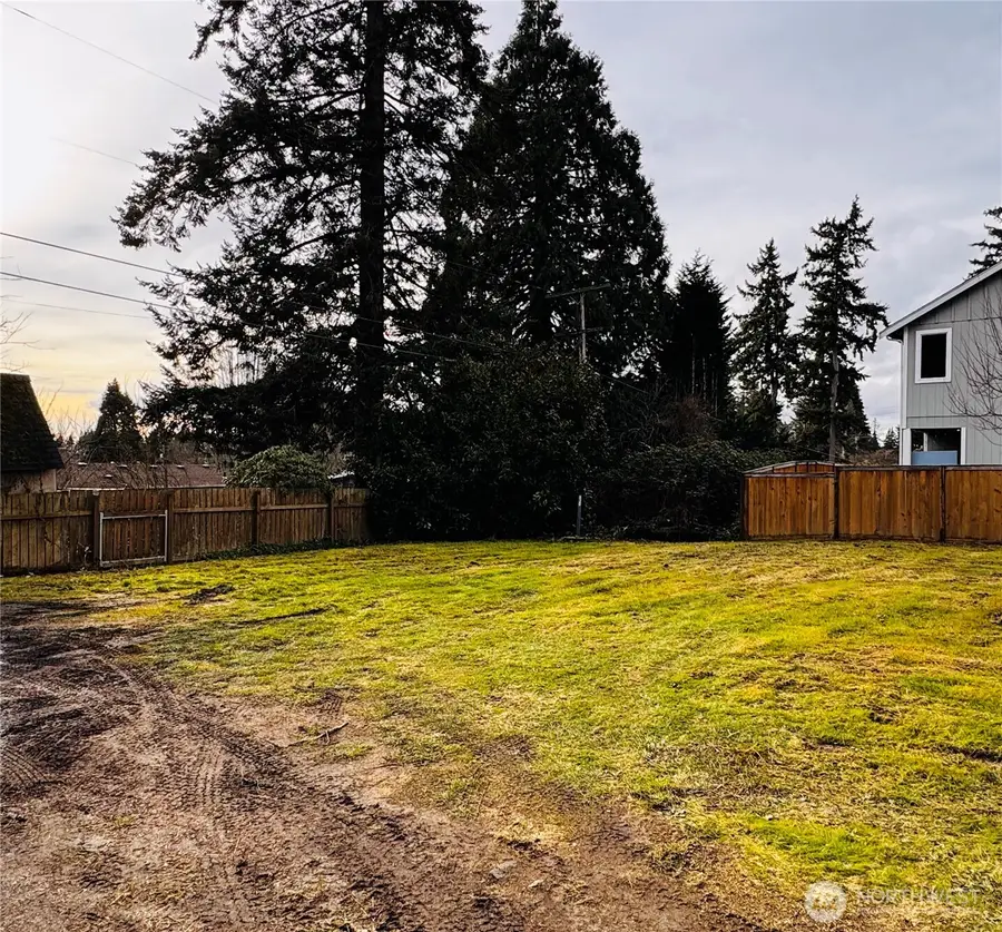 712 Hanford Avenue, Bremerton, WA 98310 - Image #3