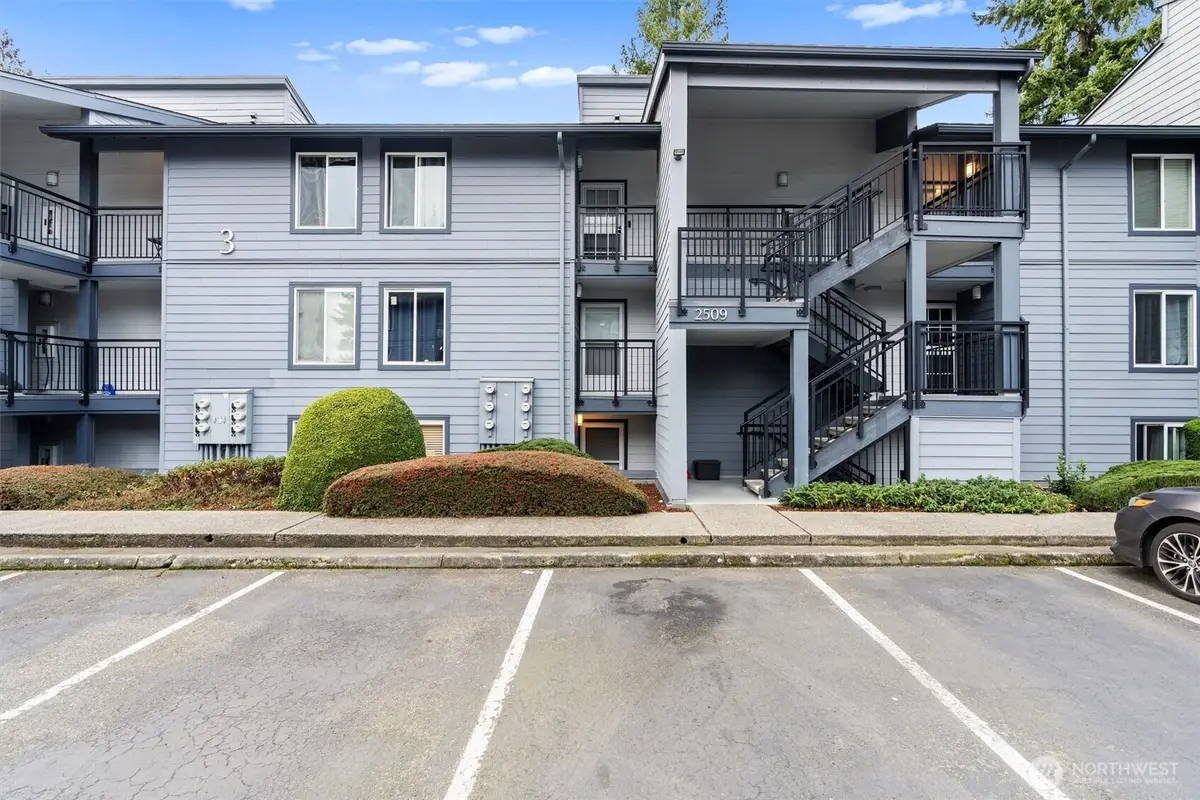 2509 NE 4th Street #316, Renton, WA 98056 - Image #1