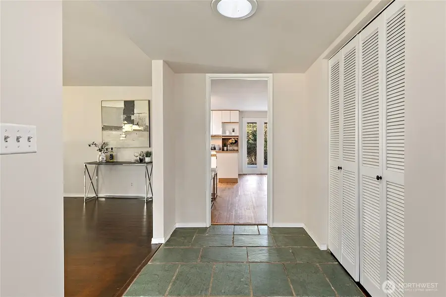 15712 NE 56th, Redmond, WA 98052 - Image #3