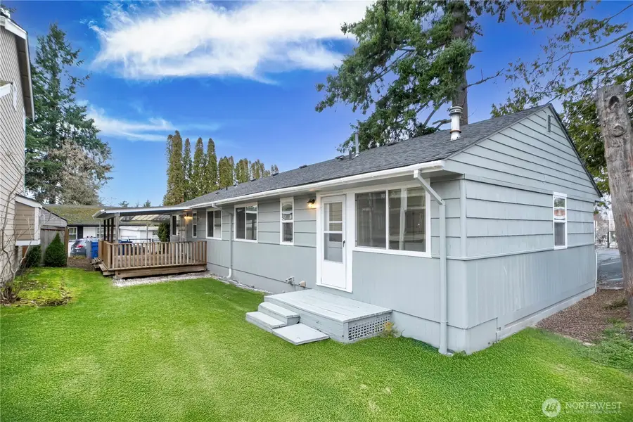 2807 NE 16th Street, Renton, WA 98056 - Image #2