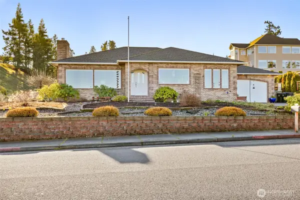 234 Viewcrest Avenue, Port Angeles, WA 98362