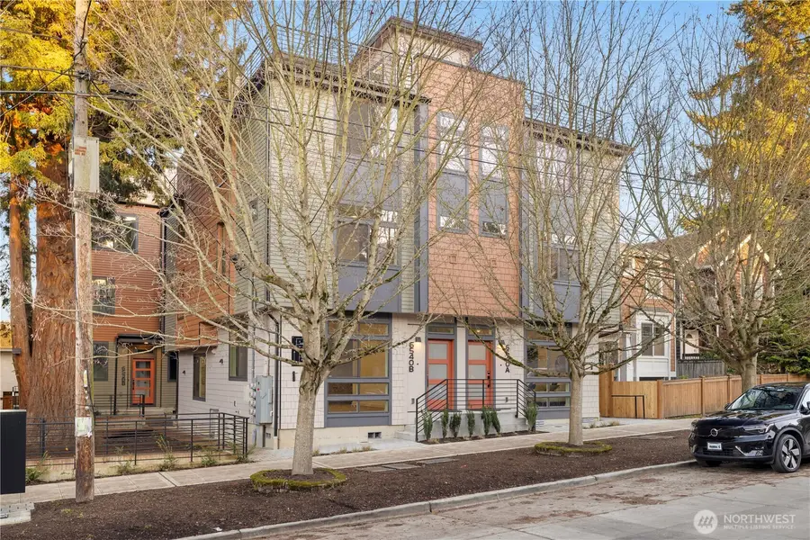 6540 Latona Avenue Ne, Seattle, WA 98115 - Image #3