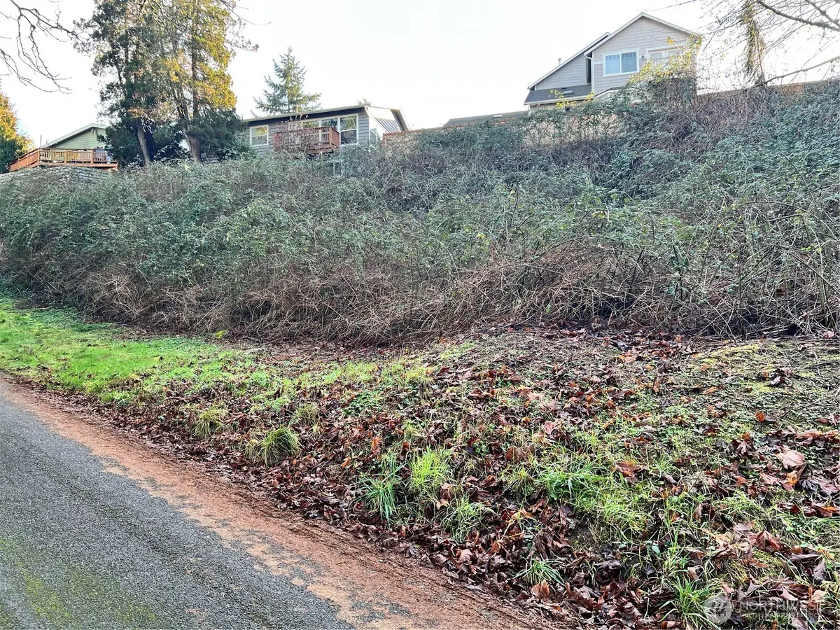 73 Glenridge Way Sw, Seattle, WA 98136 - Image #1