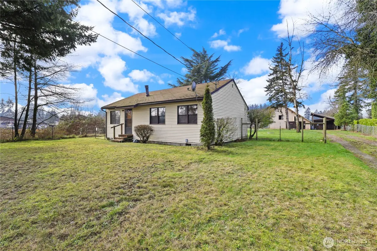 12204 Waller Road E, Tacoma, WA 98446 - Image #1