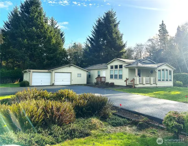 32110 T Pl, Ocean Park, WA 98640