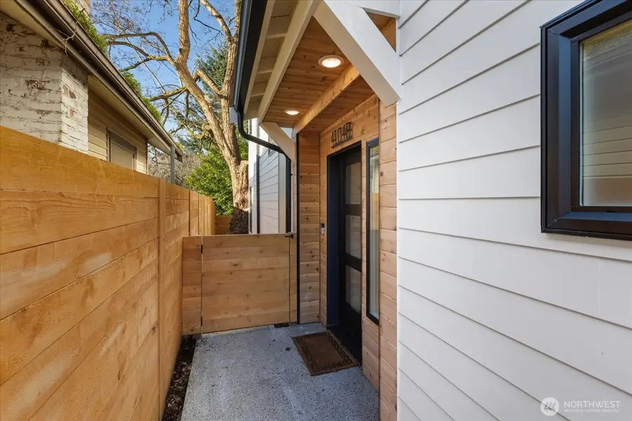 4104 49th Avenue Sw #B, Seattle, WA 98116 - Image #2