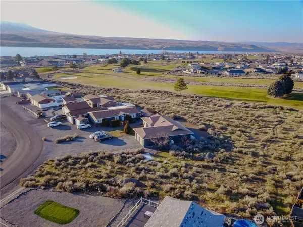 416 Autumn Loop Sw #75, Mattawa, WA 99349