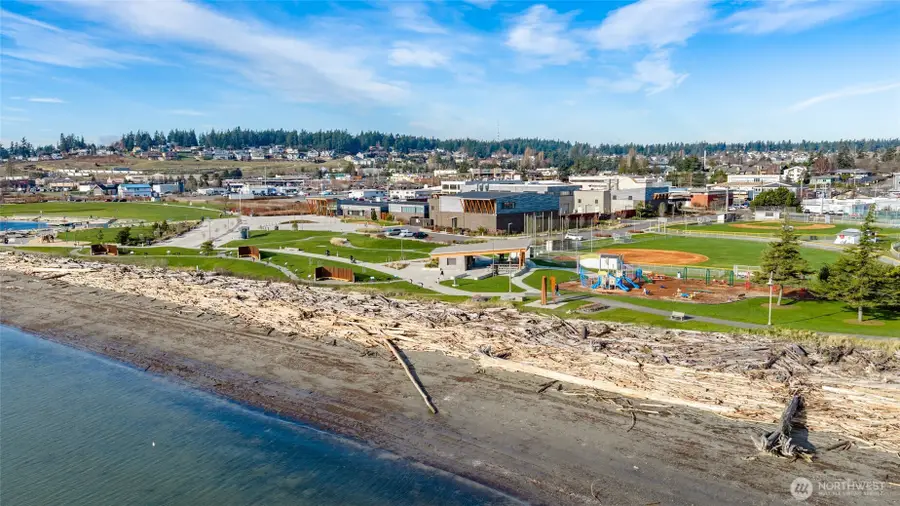 651 SE Bayshore #B301, Oak Harbor, WA 98277 - Image #3