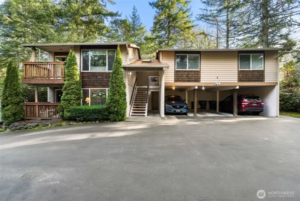 4605 56th Street Nw #1B, Gig Harbor, WA 98335