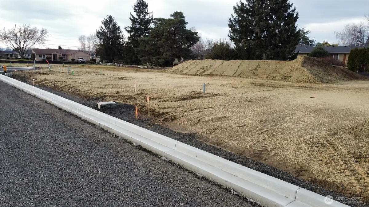 1150 Fortune Drive #4, Walla Walla, WA 99362 - Image #1