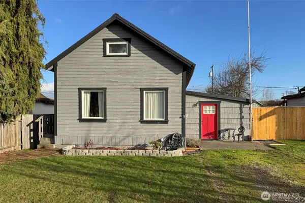 1121 Georgiana Street, Port Angeles, WA 98362