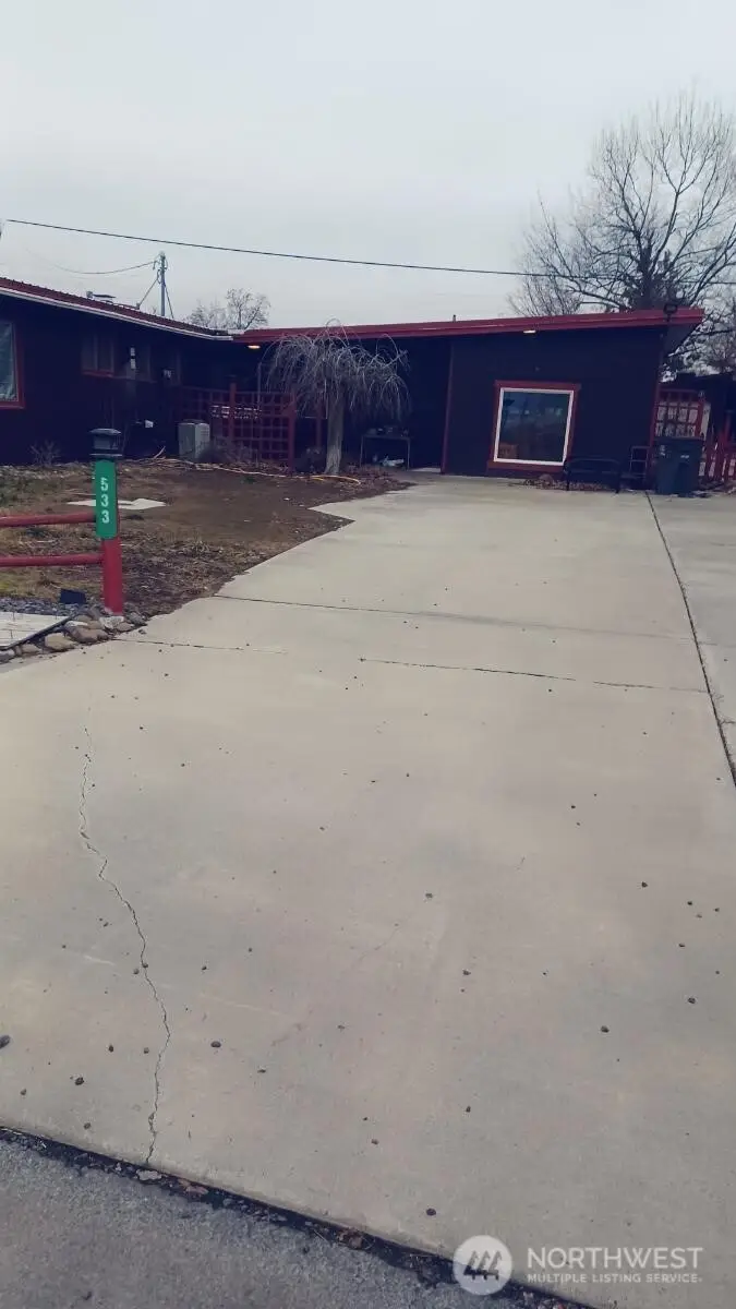 533 Fairchild Loop, Moses Lake, WA 98837 - Image #1