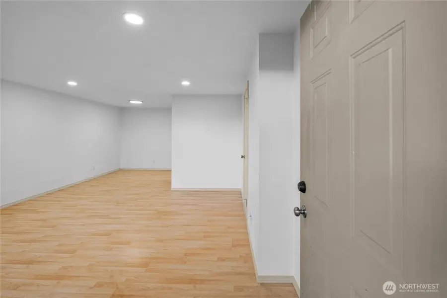 3834 175th Avenue Ne #22, Redmond, WA 98052 - Image #2