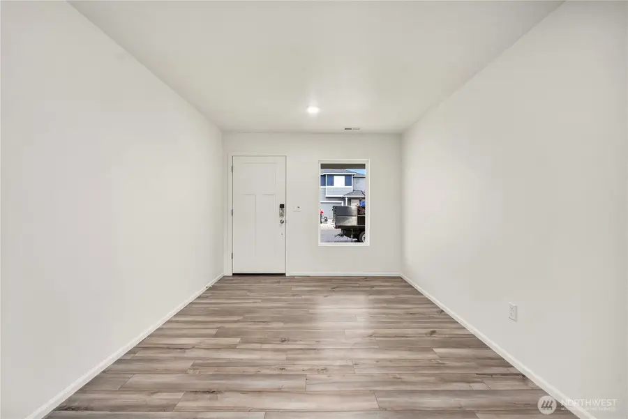 643 Salzer Creek Drive, Centralia, WA 98531 - Image #2