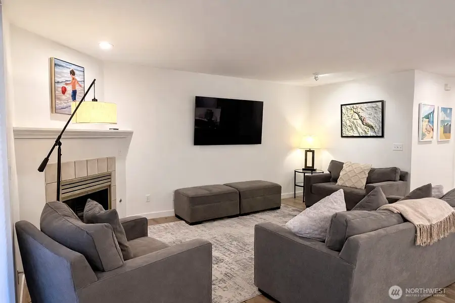 100 Lake Chelan Shores Drive #19-2, Chelan, WA 98816 - Image #2