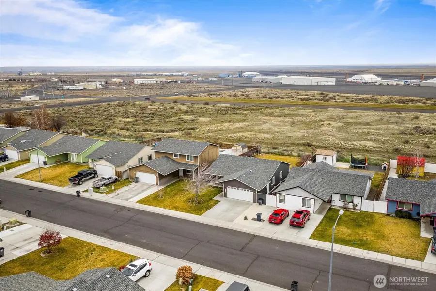 682 L St Se, Ephrata, WA 98823 - Image #2