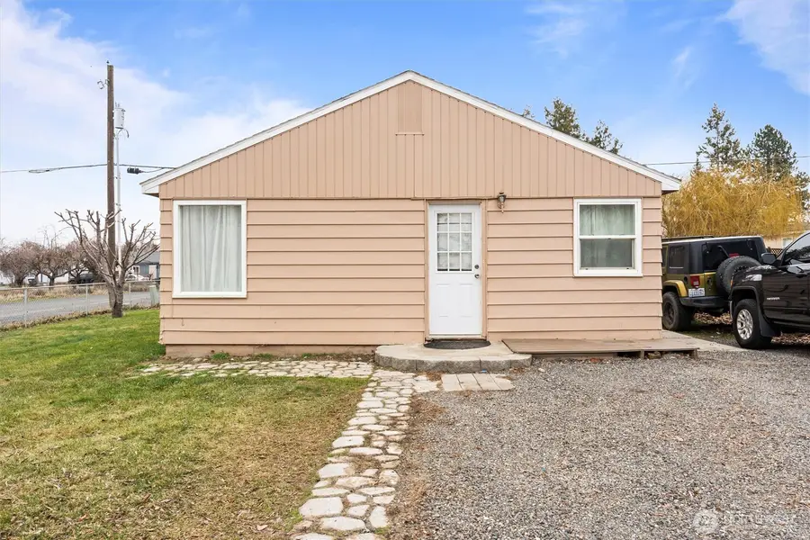 705 W 9th Street, Warden, WA 98857 - #2