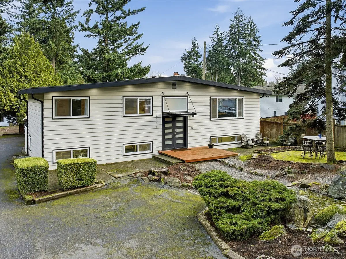 13114 14th Avenue S, Burien, WA 98168 - Image #1