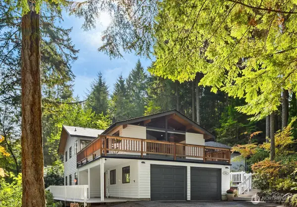 5981 Lynwood Center Road Ne, Bainbridge Island, WA 98110