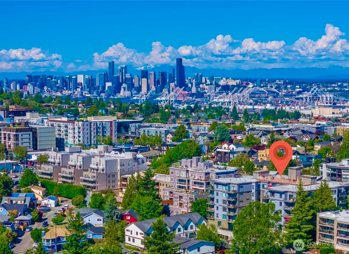 5001 California Avenue Sw #103, Seattle, WA 98136 - Image #1