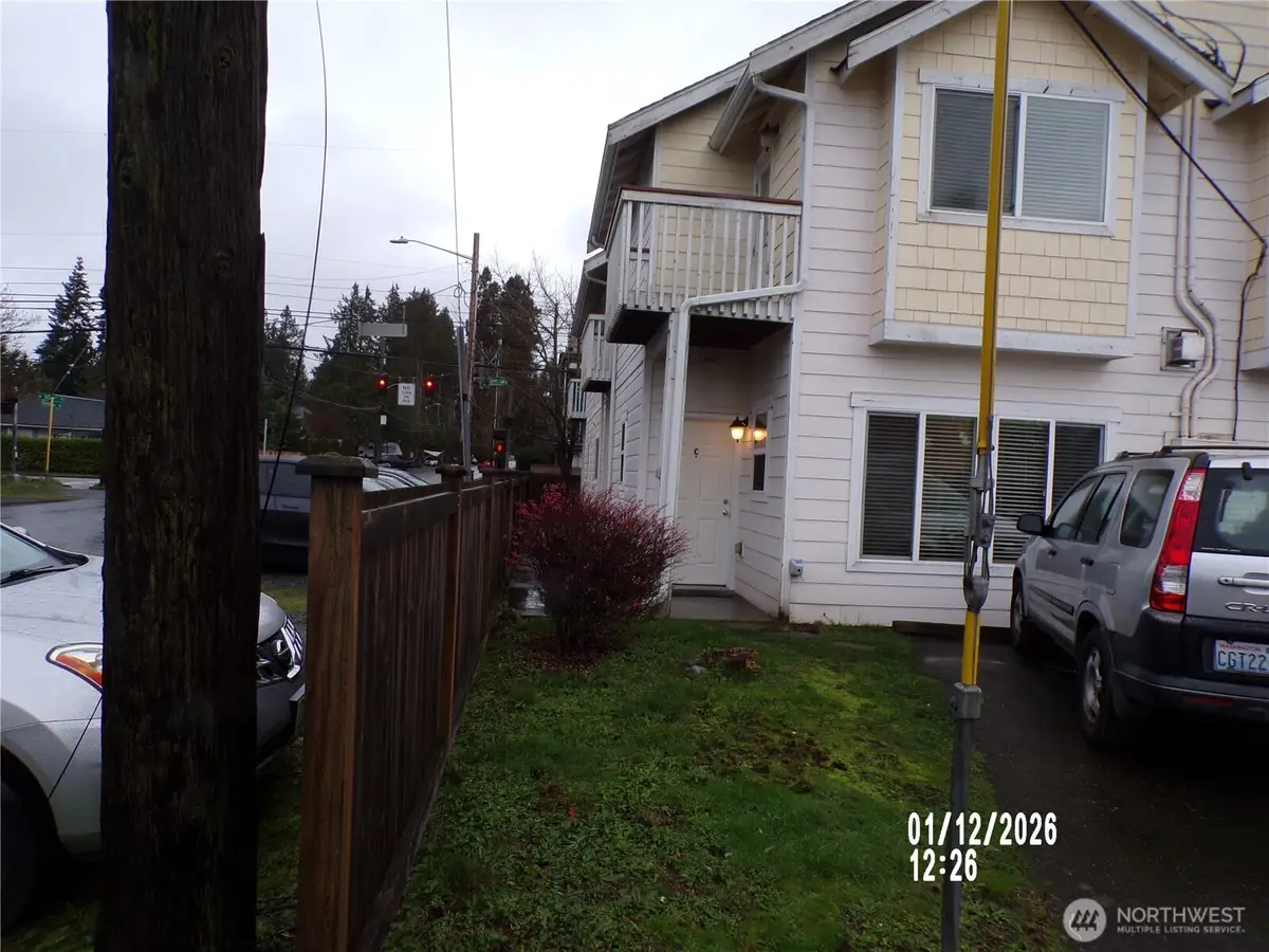 501 N 105th Street #A,B&C, Seattle, WA 98133 - Image #1