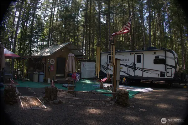 321 Lakewood Drive #16, Hoodsport, WA 98548