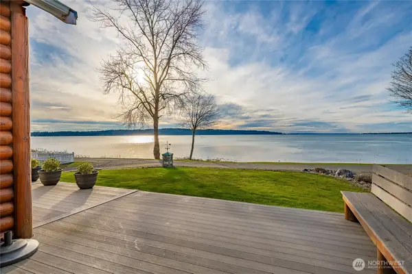 2176 Montfort Avenue, Blaine, WA 98230