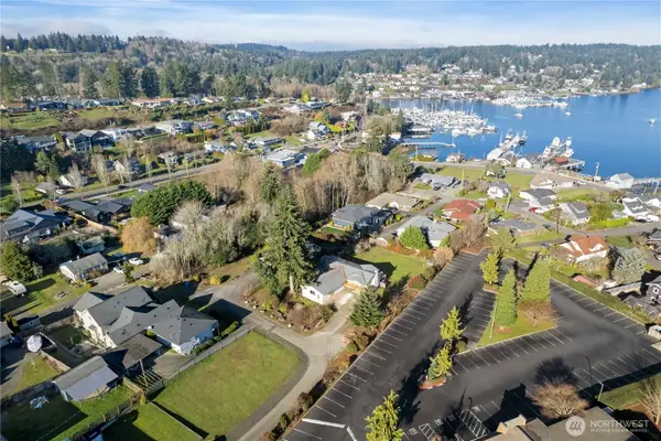 3617 Rosedale St #7, Gig Harbor, WA 98335