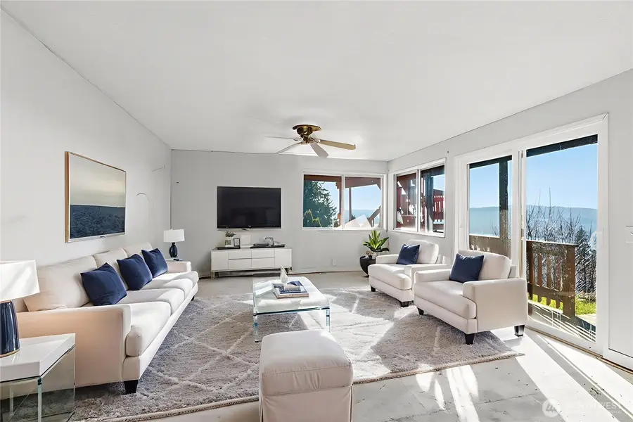 585 Taylor Road, Kalama, WA 98625 - #3