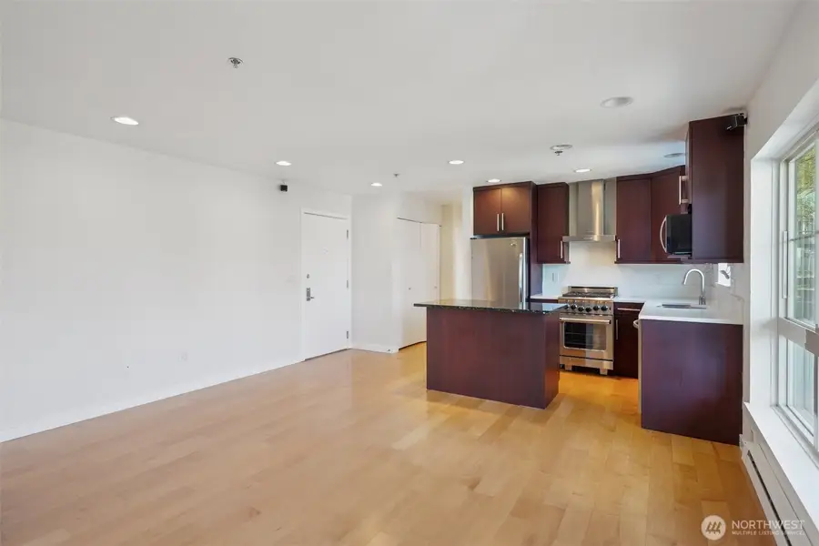 701 Galer Street #504, Seattle, WA 98109 - Image #3