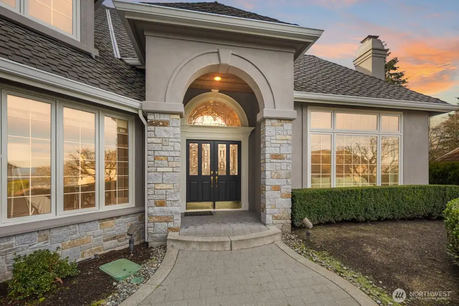 17164 SE 58th Street, Bellevue, WA 98006 - Image #2